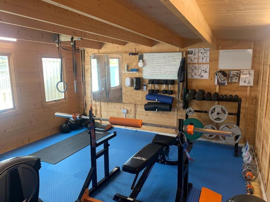 St Agnes Perfect Location, Hot Tub, Sea Views, Gym Apartment Exterior photo